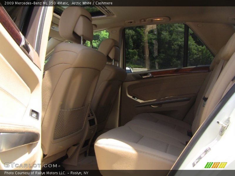 Arctic White / Cashmere 2009 Mercedes-Benz ML 350 4Matic
