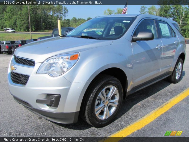 Silver Ice Metallic / Light Titanium/Jet Black 2011 Chevrolet Equinox LS