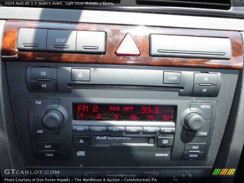 Controls of 2004 A6 3.0 quattro Avant