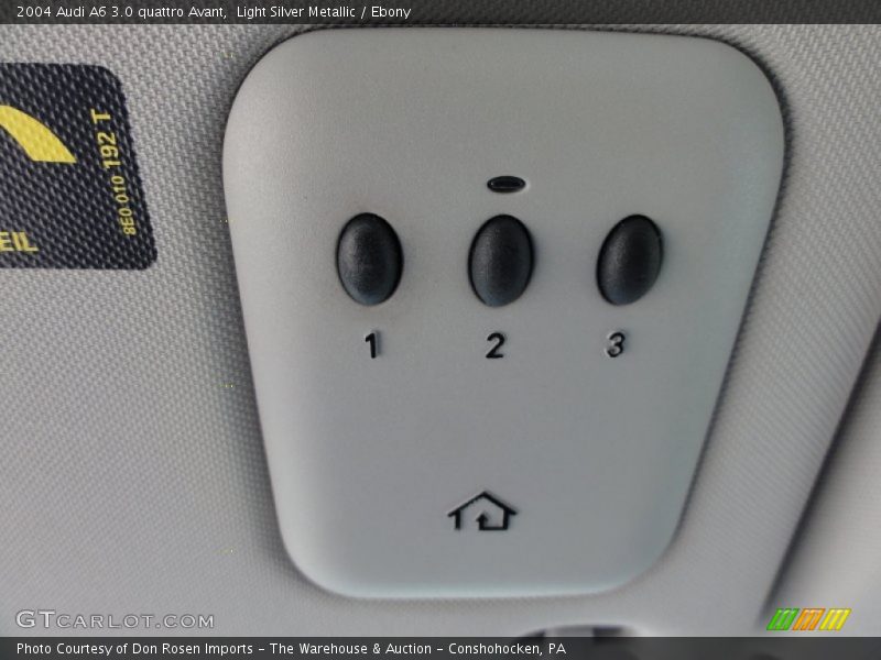 Controls of 2004 A6 3.0 quattro Avant