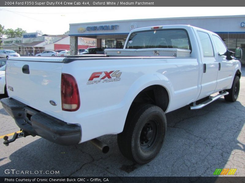 Oxford White / Medium Parchment 2004 Ford F350 Super Duty FX4 Crew Cab 4x4