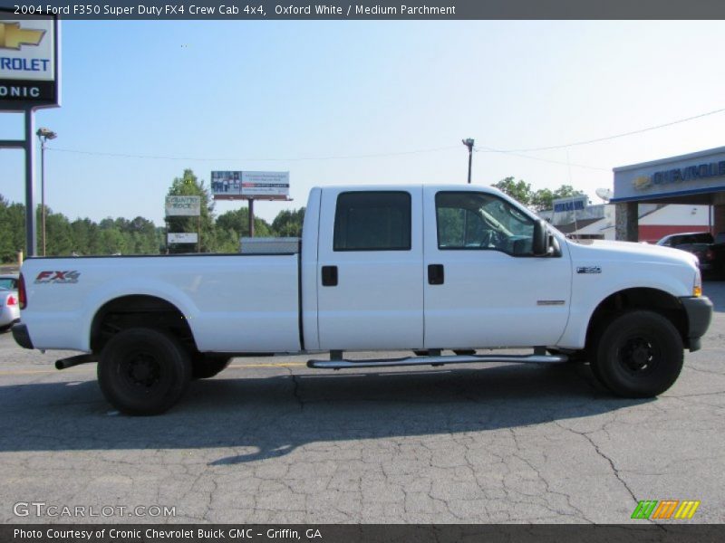 Oxford White / Medium Parchment 2004 Ford F350 Super Duty FX4 Crew Cab 4x4