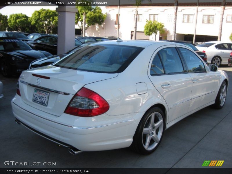 Arctic White / Cashmere 2009 Mercedes-Benz E 350 Sedan