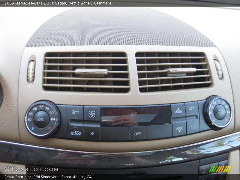 Arctic White / Cashmere 2009 Mercedes-Benz E 350 Sedan