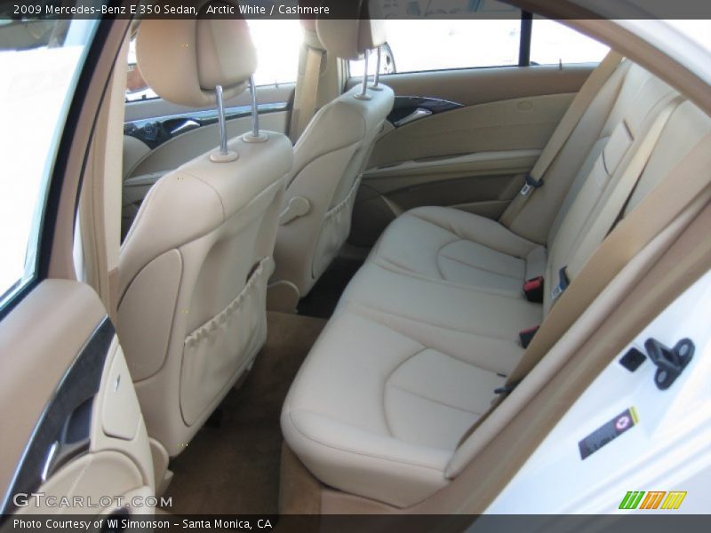 Arctic White / Cashmere 2009 Mercedes-Benz E 350 Sedan