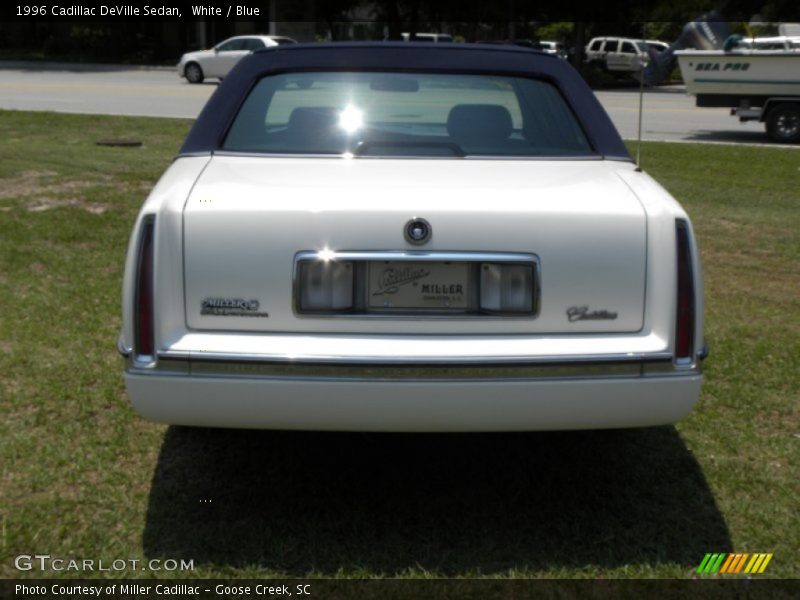 White / Blue 1996 Cadillac DeVille Sedan