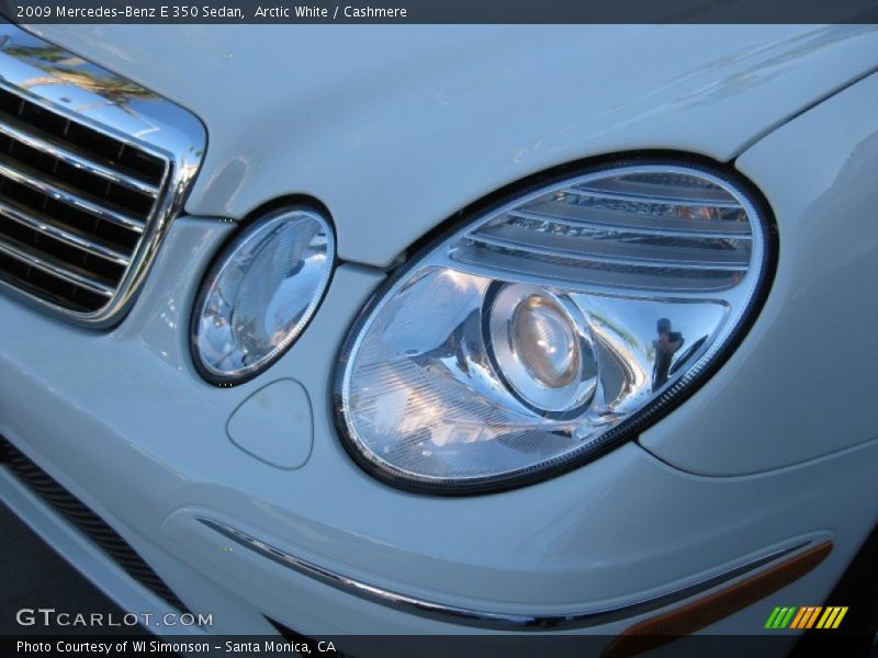 Arctic White / Cashmere 2009 Mercedes-Benz E 350 Sedan