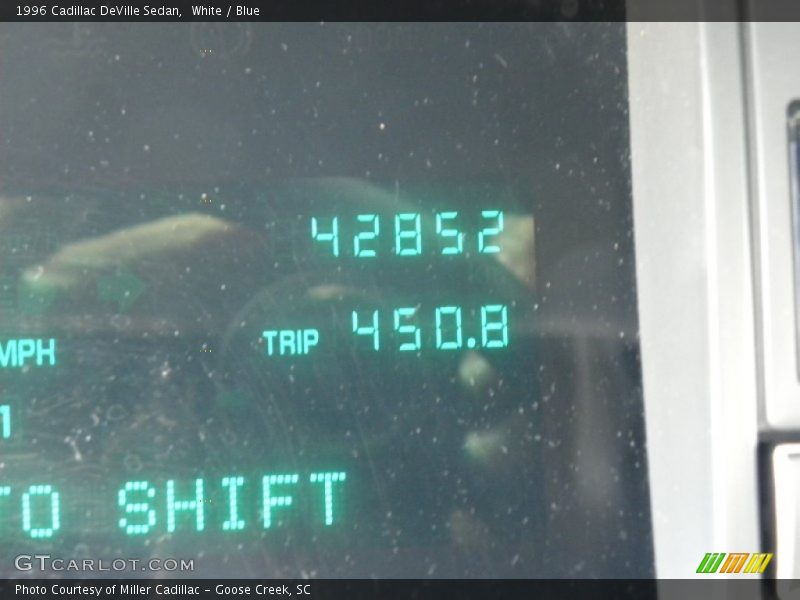 White / Blue 1996 Cadillac DeVille Sedan