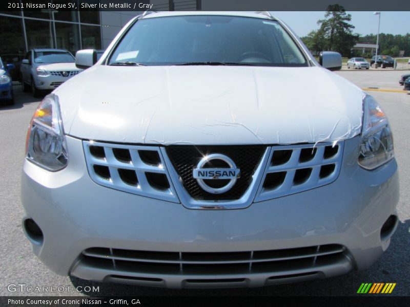 Silver Ice Metallic / Gray 2011 Nissan Rogue SV
