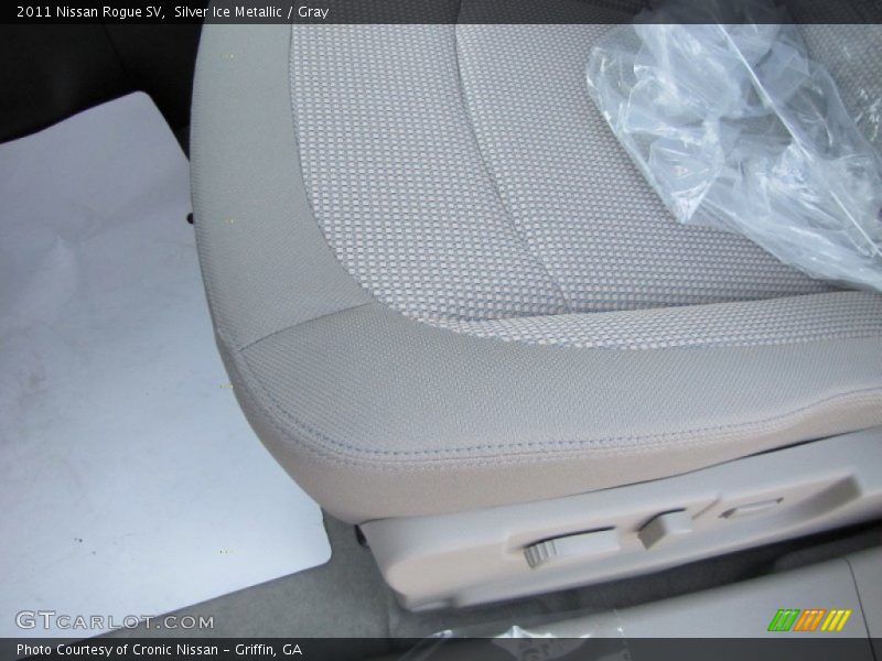 Silver Ice Metallic / Gray 2011 Nissan Rogue SV