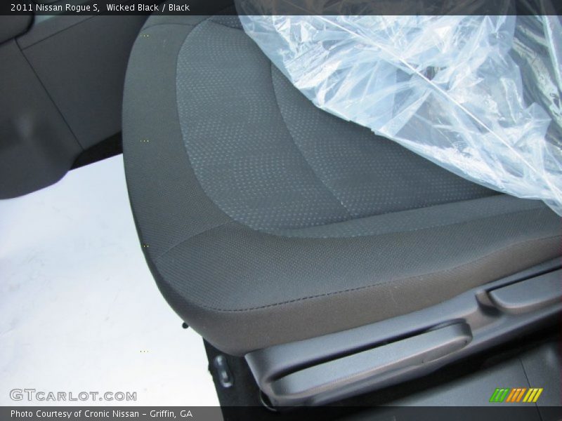 Wicked Black / Black 2011 Nissan Rogue S