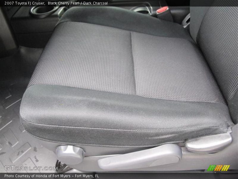 Black Cherry Pearl / Dark Charcoal 2007 Toyota FJ Cruiser