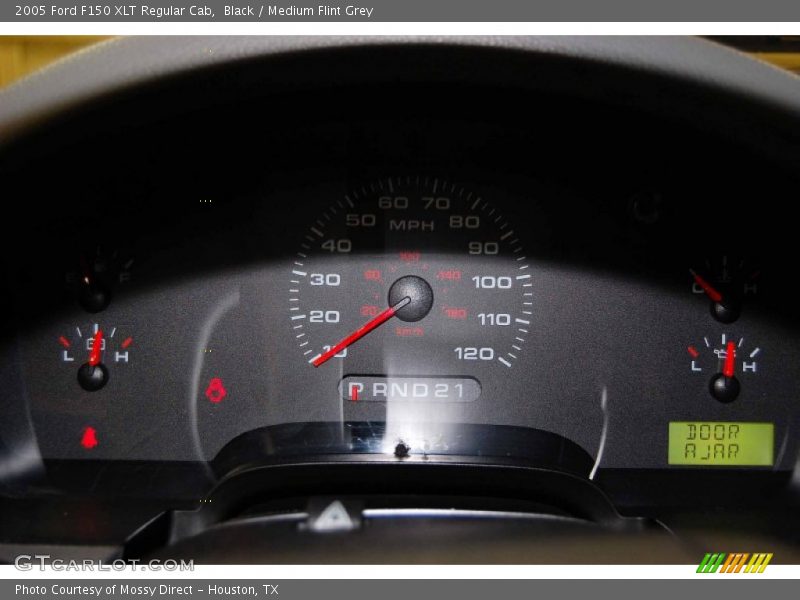Black / Medium Flint Grey 2005 Ford F150 XLT Regular Cab