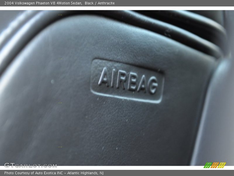 Black / Anthracite 2004 Volkswagen Phaeton V8 4Motion Sedan
