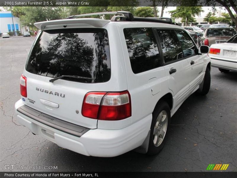 Aspen White / Gray 2001 Subaru Forester 2.5 S