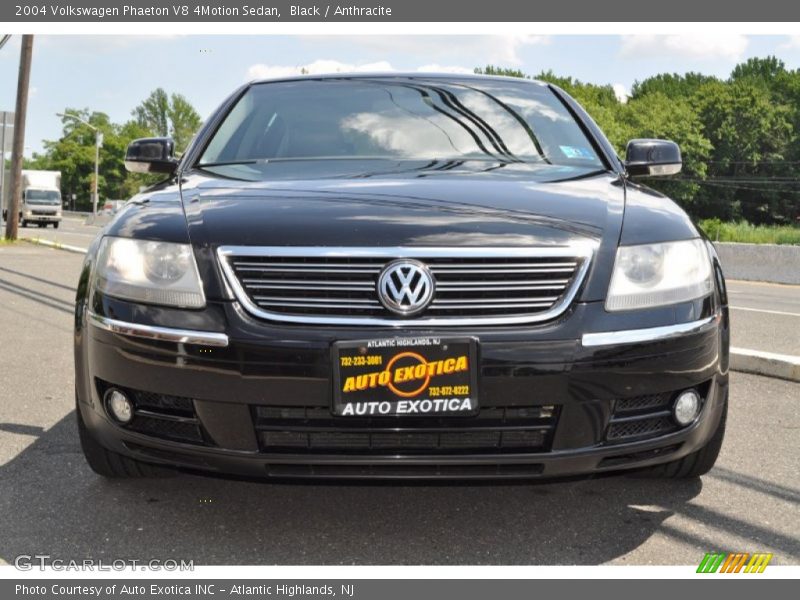 Black / Anthracite 2004 Volkswagen Phaeton V8 4Motion Sedan