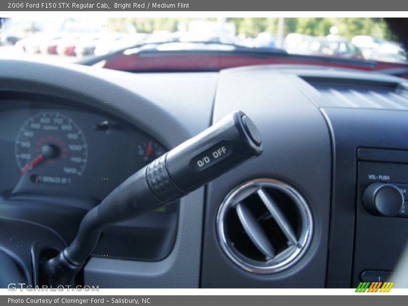 Bright Red / Medium Flint 2006 Ford F150 STX Regular Cab