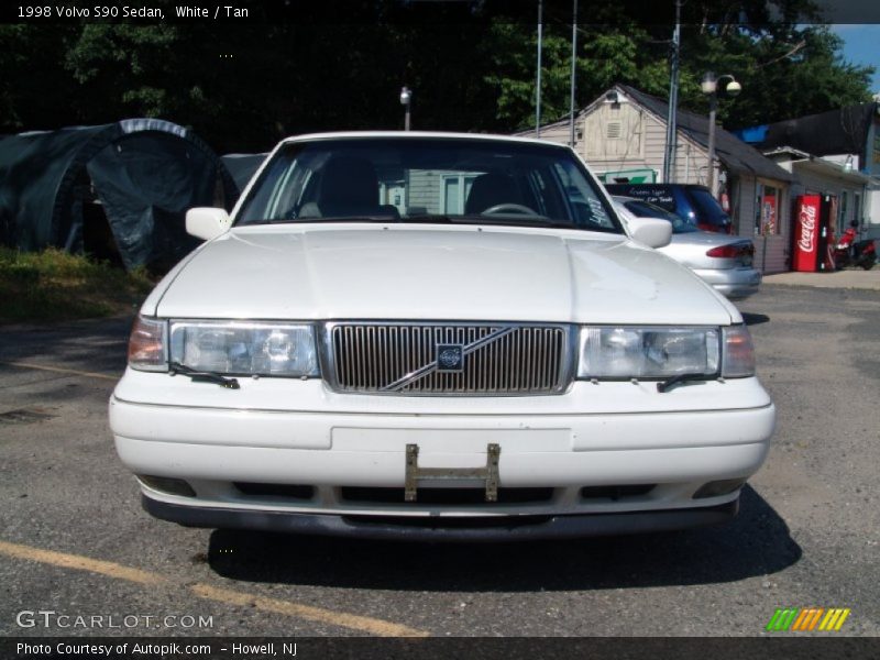 White / Tan 1998 Volvo S90 Sedan