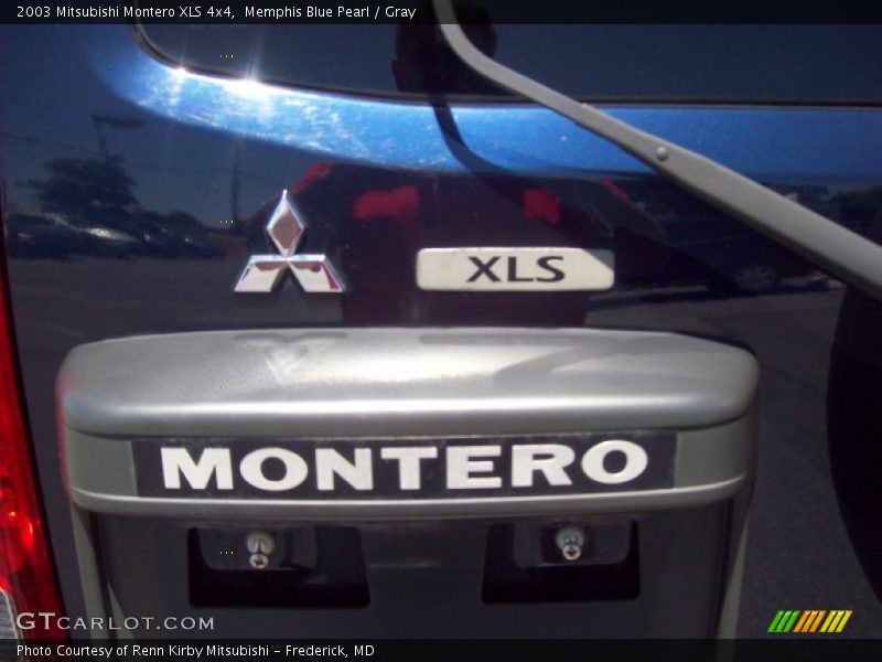 Memphis Blue Pearl / Gray 2003 Mitsubishi Montero XLS 4x4