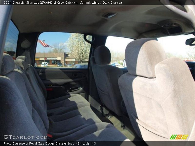 Summit White / Dark Charcoal 2004 Chevrolet Silverado 2500HD LS Crew Cab 4x4