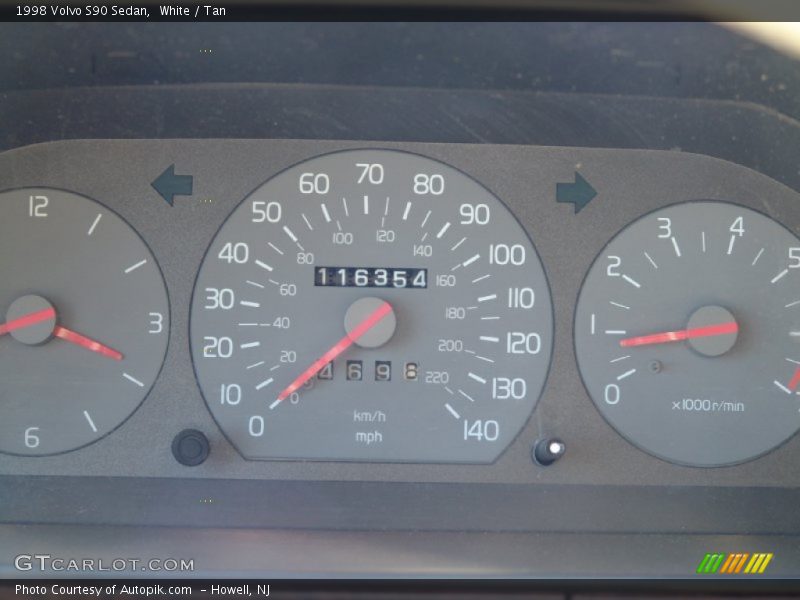 White / Tan 1998 Volvo S90 Sedan