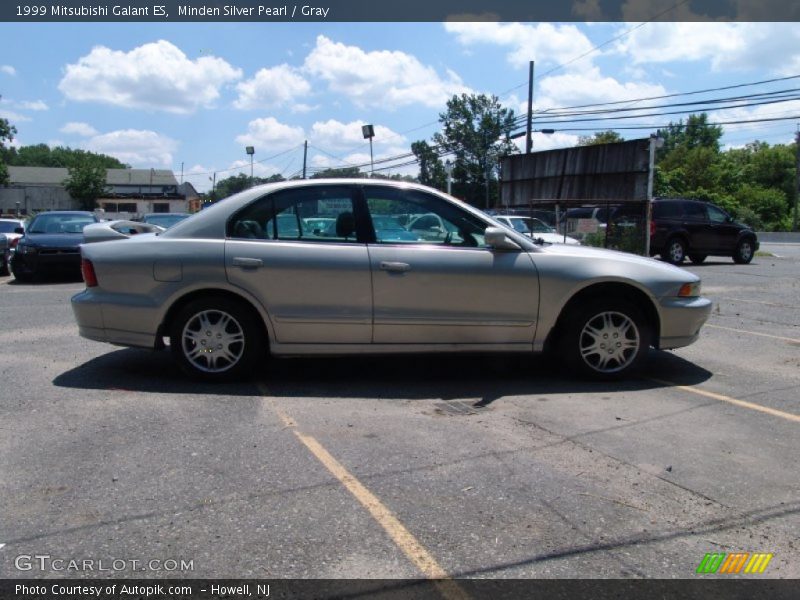 Minden Silver Pearl / Gray 1999 Mitsubishi Galant ES