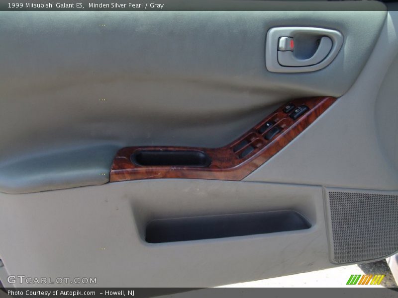 Minden Silver Pearl / Gray 1999 Mitsubishi Galant ES