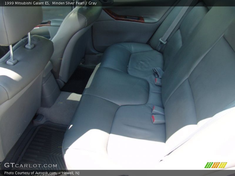 Minden Silver Pearl / Gray 1999 Mitsubishi Galant ES
