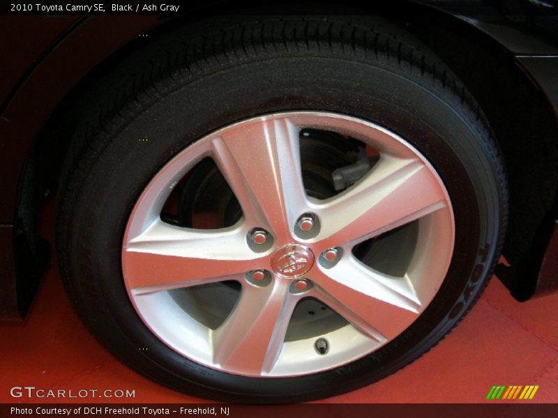Black / Ash Gray 2010 Toyota Camry SE