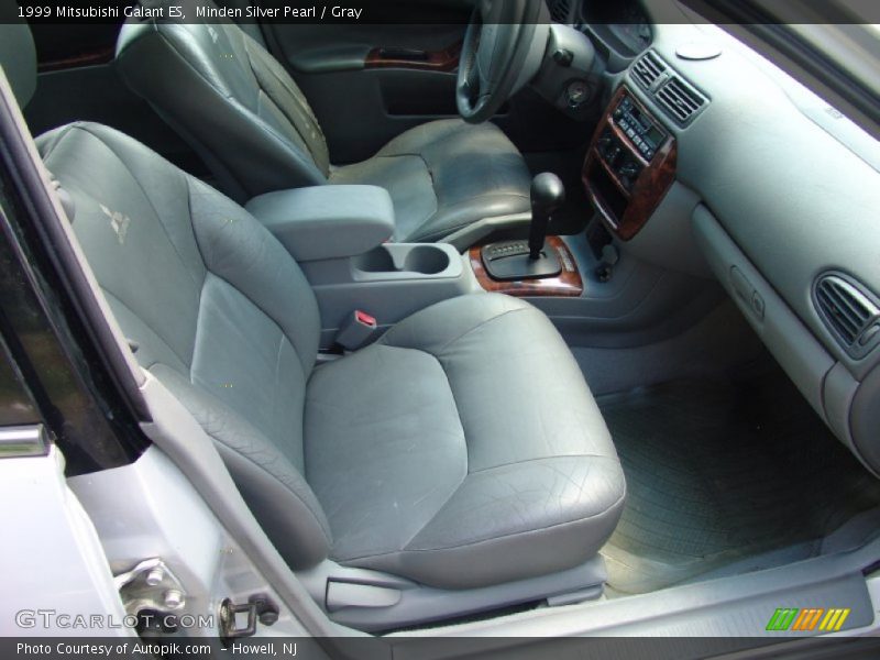 Minden Silver Pearl / Gray 1999 Mitsubishi Galant ES