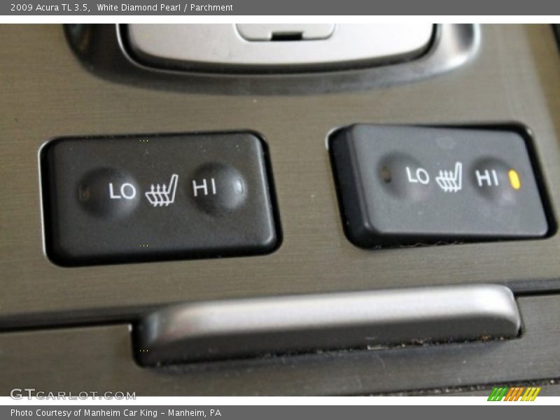 White Diamond Pearl / Parchment 2009 Acura TL 3.5