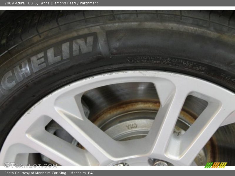 White Diamond Pearl / Parchment 2009 Acura TL 3.5