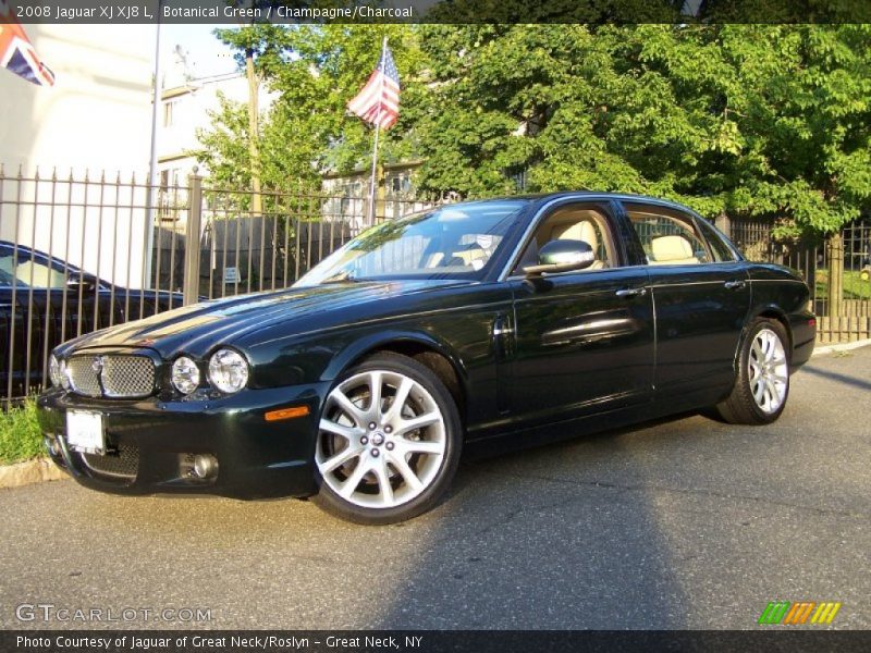 Botanical Green / Champagne/Charcoal 2008 Jaguar XJ XJ8 L