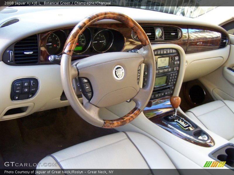 Botanical Green / Champagne/Charcoal 2008 Jaguar XJ XJ8 L