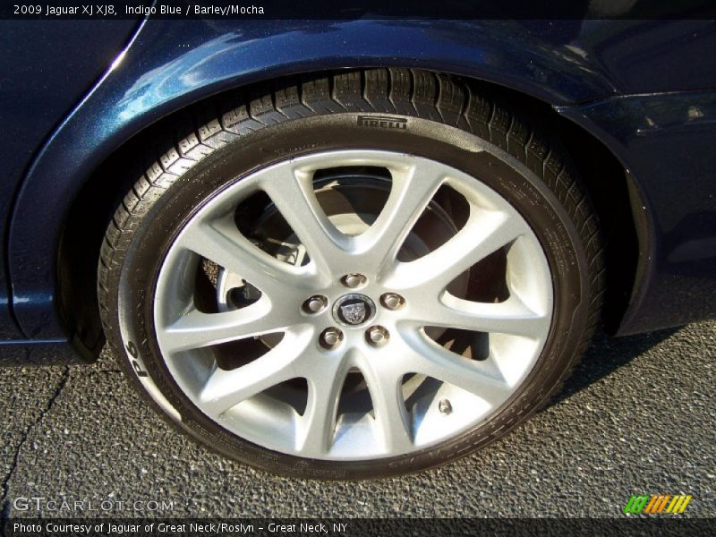 Indigo Blue / Barley/Mocha 2009 Jaguar XJ XJ8