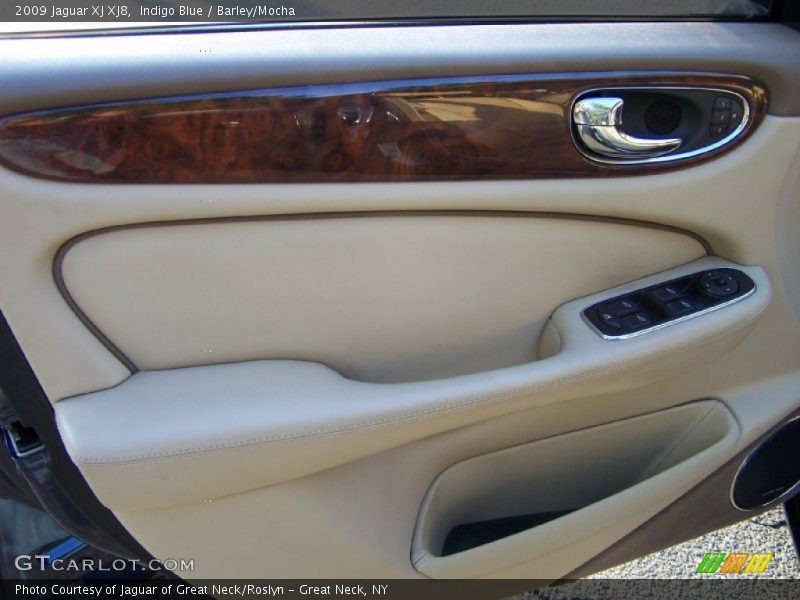Indigo Blue / Barley/Mocha 2009 Jaguar XJ XJ8