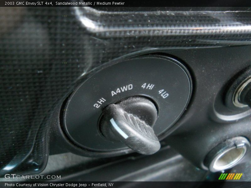 Sandalwood Metallic / Medium Pewter 2003 GMC Envoy SLT 4x4