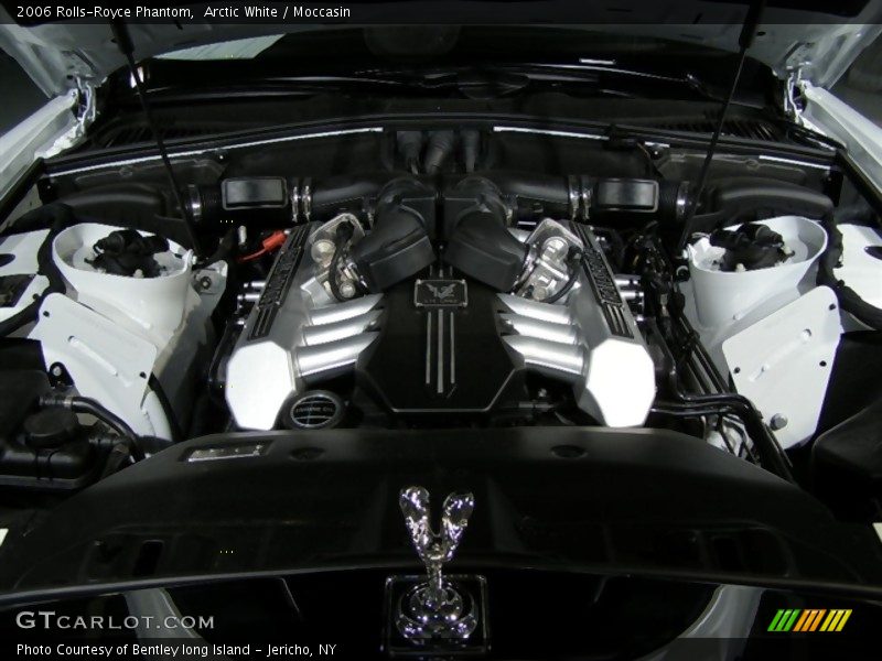 Arctic White / Moccasin 2006 Rolls-Royce Phantom