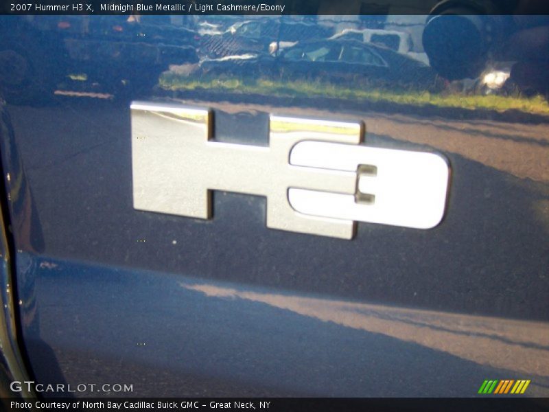 Midnight Blue Metallic / Light Cashmere/Ebony 2007 Hummer H3 X