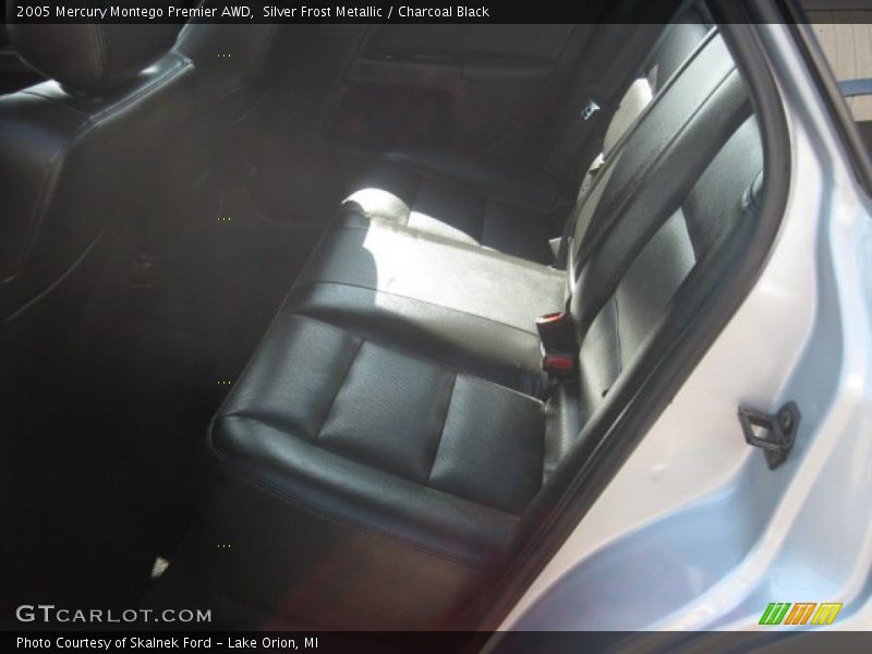 Silver Frost Metallic / Charcoal Black 2005 Mercury Montego Premier AWD