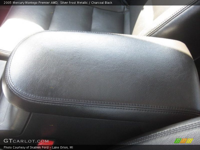 Silver Frost Metallic / Charcoal Black 2005 Mercury Montego Premier AWD