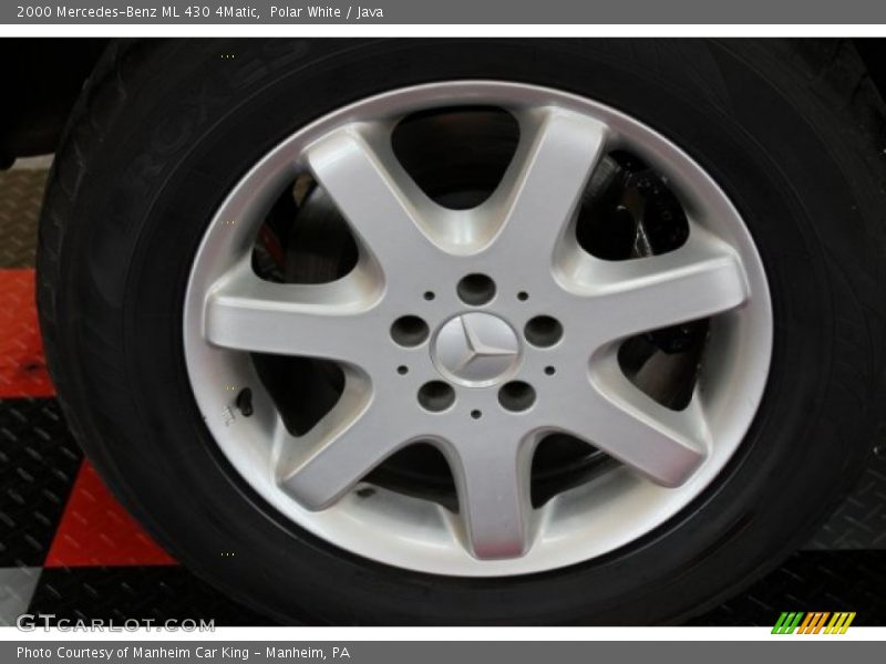 Polar White / Java 2000 Mercedes-Benz ML 430 4Matic