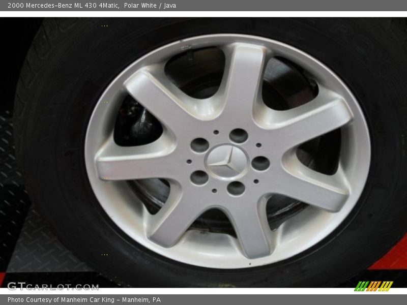 Polar White / Java 2000 Mercedes-Benz ML 430 4Matic