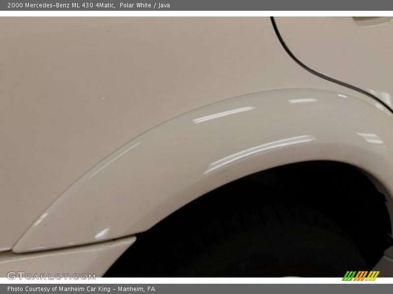 Polar White / Java 2000 Mercedes-Benz ML 430 4Matic