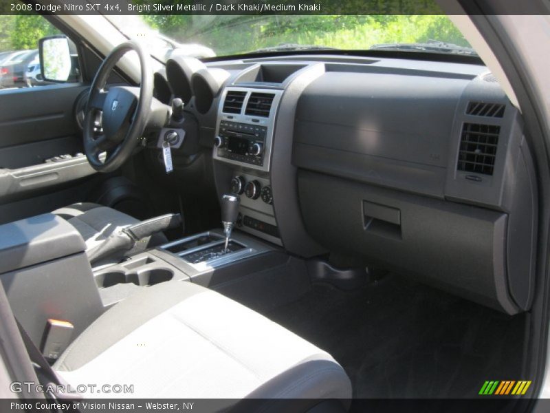 Bright Silver Metallic / Dark Khaki/Medium Khaki 2008 Dodge Nitro SXT 4x4