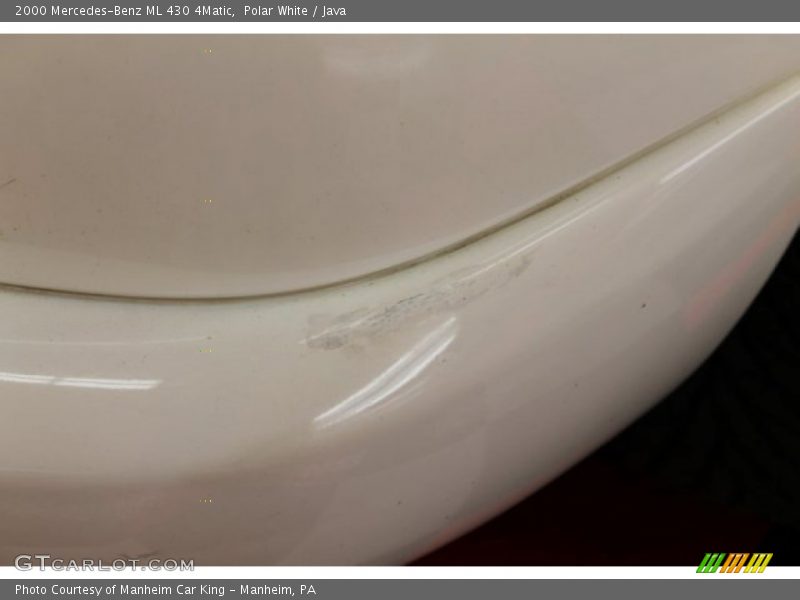 Polar White / Java 2000 Mercedes-Benz ML 430 4Matic