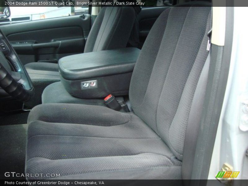 Bright Silver Metallic / Dark Slate Gray 2004 Dodge Ram 1500 ST Quad Cab