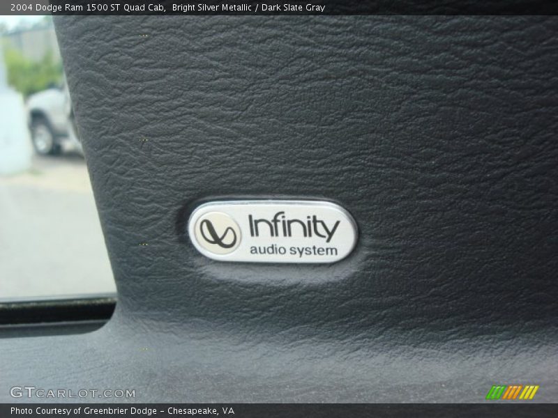 Bright Silver Metallic / Dark Slate Gray 2004 Dodge Ram 1500 ST Quad Cab