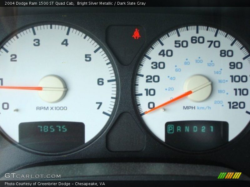 Bright Silver Metallic / Dark Slate Gray 2004 Dodge Ram 1500 ST Quad Cab