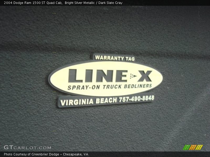 Bright Silver Metallic / Dark Slate Gray 2004 Dodge Ram 1500 ST Quad Cab
